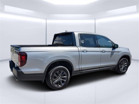 Used 2022 Honda Ridgeline Sport image 3