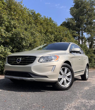 Used 2017 Volvo XC60 T5 Inscription w/ Advanced Package image 2