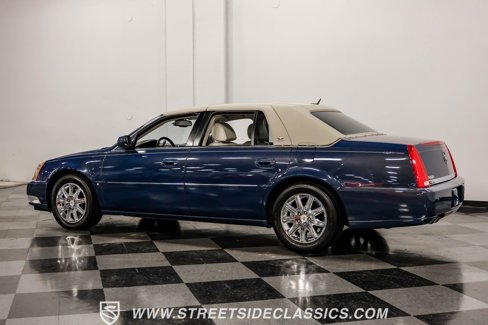 Used 2008 Cadillac DTS Luxury III image 7