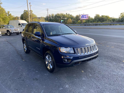 Used 2016 Jeep Compass Latitude w/ All Weather Capability Group image 4