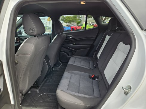 Certified 2024 Chevrolet Trax RS image 13