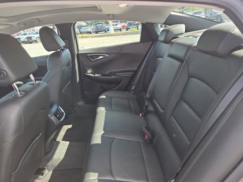 Used 2019 Chevrolet Malibu Hybrid w/ Leather Package image 30