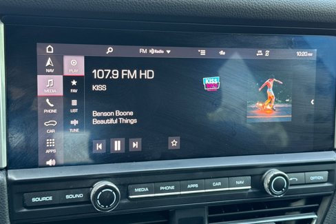 Used 2020 Porsche Macan image 20