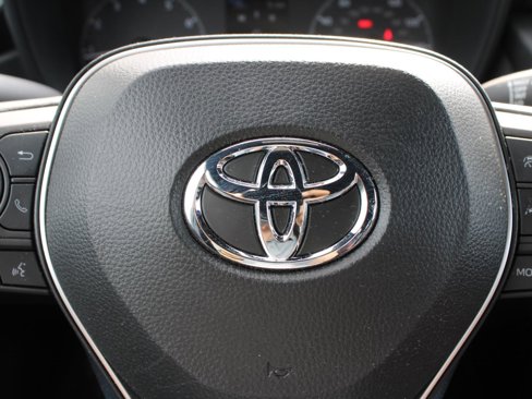 Used 2024 Toyota Corolla SE image 28