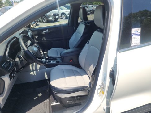 Certified 2023 Ford Escape Platinum image 16