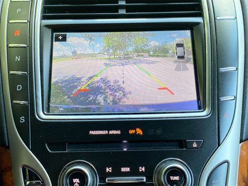 Used 2019 Lincoln Nautilus Reserve image 25