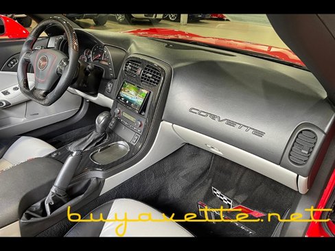 Used 2010 Chevrolet Corvette Grand Sport w/ Preferred Equipment Group image 18