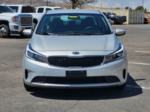 Used 2017 Kia Forte LX image 3