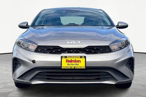 Used 2024 Kia Forte LXS image 3