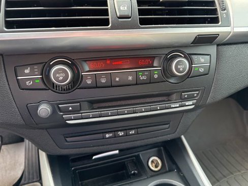 Used 2013 BMW X5 xDrive35i image 17