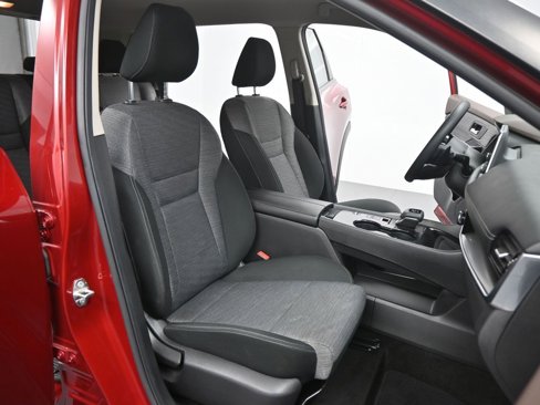 Used 2022 Nissan Rogue SV image 31