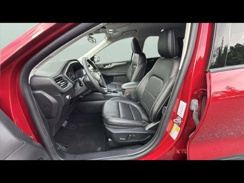 Used 2022 Ford Escape SEL image 10