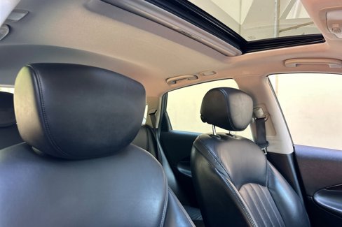 Used 2015 INFINITI QX50 Journey w/ Premium Package image 27