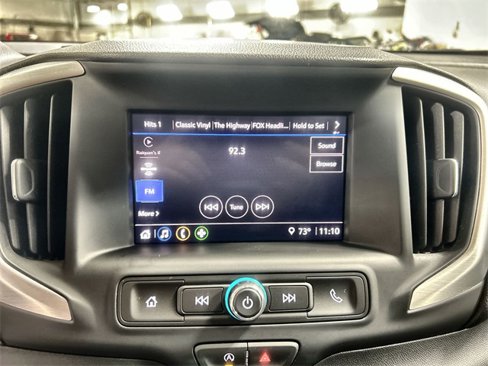 Used 2024 GMC Terrain SLE image 12