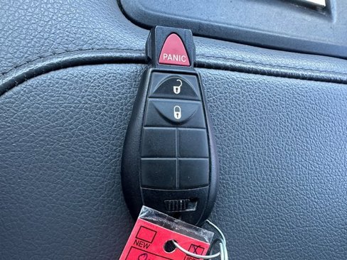 Used 2018 RAM 1500 Express image 34