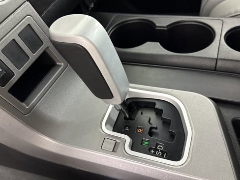 Used 2016 Toyota Sequoia Limited image 33