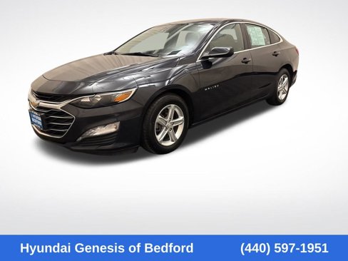 Used 2023 Chevrolet Malibu LT image 1