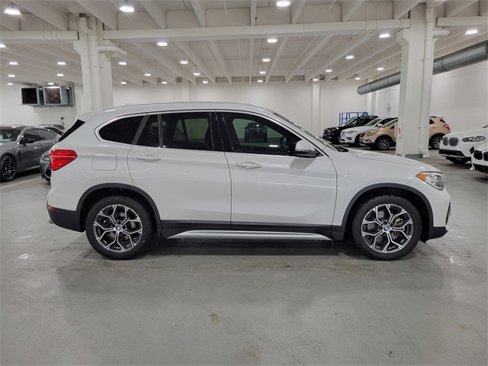 Used 2020 BMW X1 sDrive28i image 6