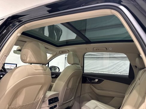 Used 2017 Audi Q7 3.0T Premium Plus image 43