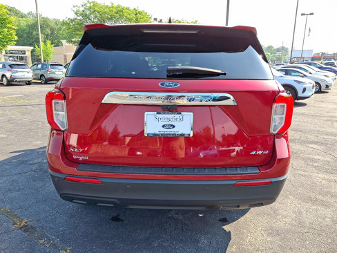 Certified 2022 Ford Explorer XLT image 5