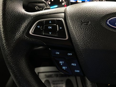 Used 2017 Ford Escape SE w/ SE Cold Weather Package image 16