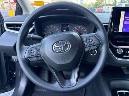 New 2025 Toyota Corolla LE image 13