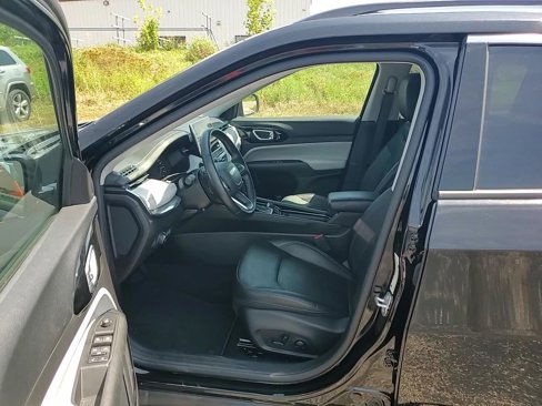 Used 2022 Jeep Compass Limited image 11