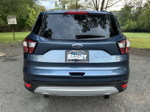 Used 2018 Ford Escape SE image 7