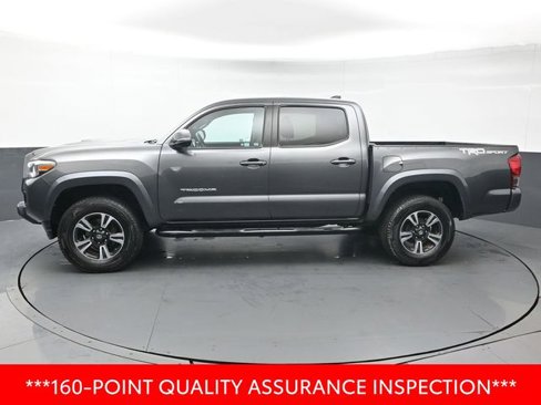 Certified 2017 Toyota Tacoma TRD Sport image 2