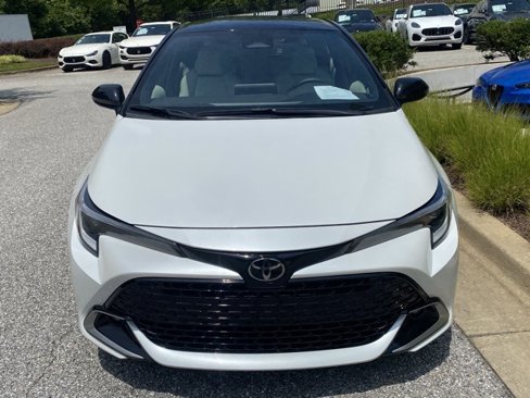 Used 2023 Toyota Corolla XSE image 3