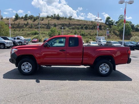 Used 2021 Toyota Tacoma SR image 9