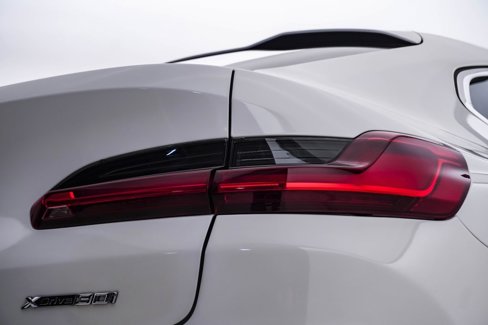 Used 2022 BMW X4 xDrive30i image 13