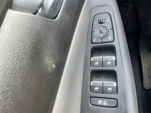 Used 2019 Hyundai Santa Fe Limited image 22