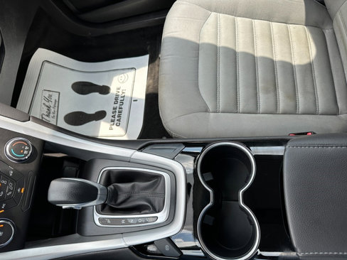 Used 2015 Ford Fusion S image 17