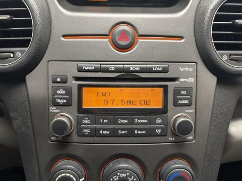 Used 2007 Kia Rondo EX w/ Premium Pkg image 23