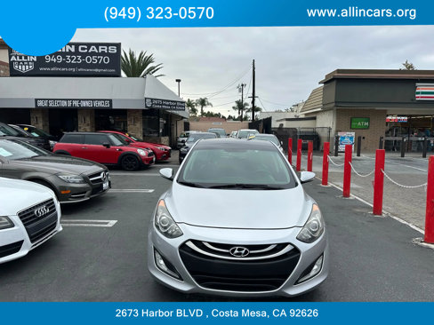 Used 2013 Hyundai Elantra GT w/ Style Pkg image 2