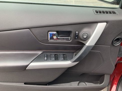 Used 2014 Ford Edge Limited image 16