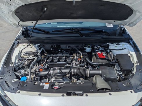 Certified 2018 Honda Accord Sport image 23
