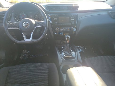Used 2018 Nissan Rogue Sport S w/ S Appearance Package image 5