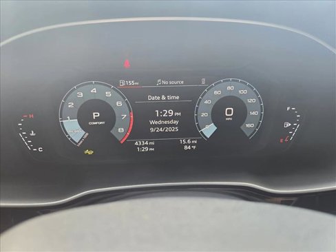 Used 2024 Audi Q3 2.0T Premium Plus w/ Premium Plus Package image 16