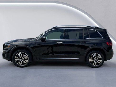 New 2025 Mercedes-Benz GLB 250 4MATIC image 6