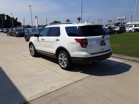 Used 2018 Ford Explorer Limited w/ Equipment Group 301A image 3