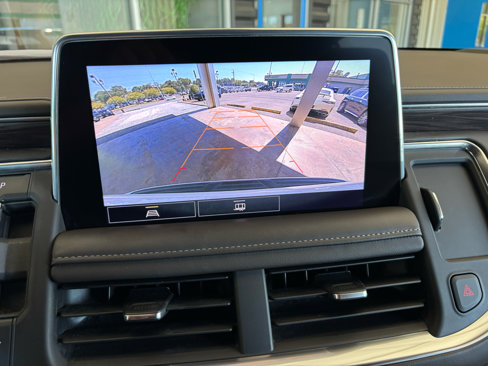 Used 2021 Chevrolet Suburban LT w/ Rear Media and Nav Package image 18