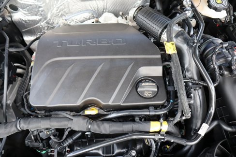 New 2025 Chevrolet Trax RS w/ Sunroof Package image 18