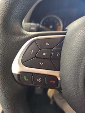 Used 2020 Jeep Renegade Sport w/ Sport Appearance Group image 15