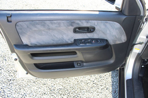 Used 2004 Honda CR-V EX image 19