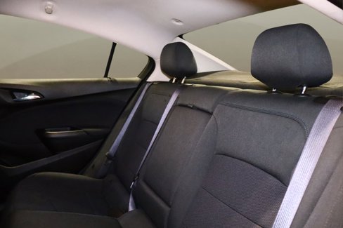 Used 2016 Chevrolet Cruze LT image 16
