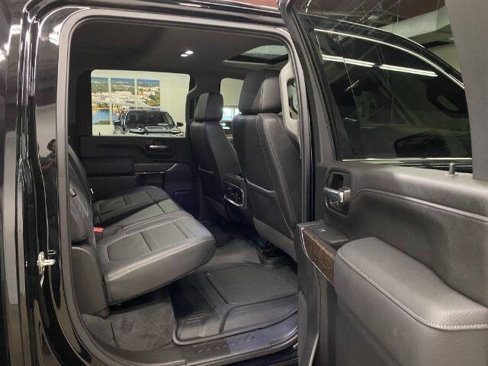Used 2021 GMC Sierra 3500 Denali w/ Denali Ultimate Package image 15