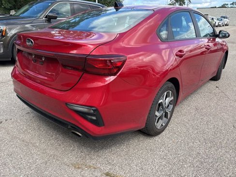 Used 2021 Kia Forte LXS image 5