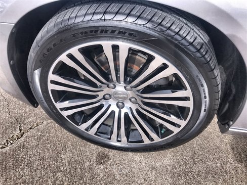 Used 2014 Chrysler 300 S w/ Light Group image 10